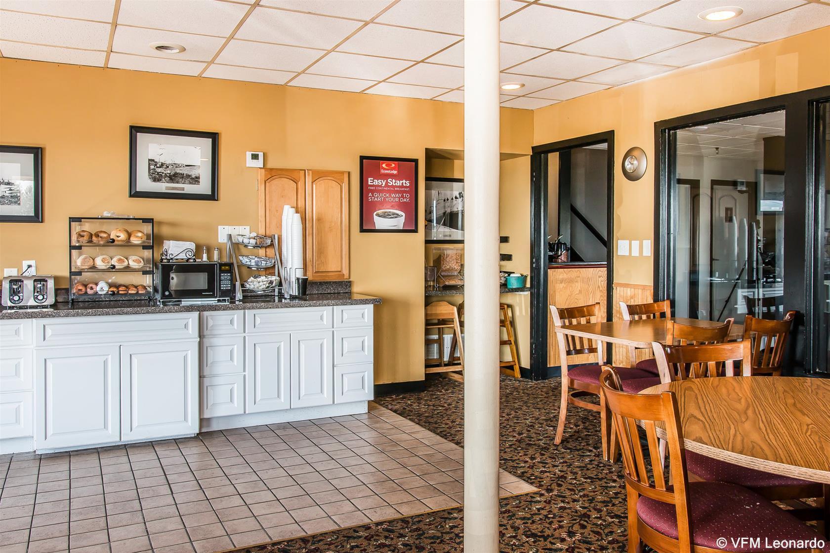 Econo Lodge Lakeview Маркетт Экстерьер фото